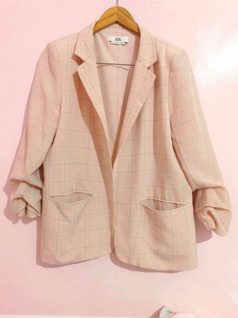 Love Bonito Pink Plaid Blazer (Category: Coats, Jackets and Outerwear) located in Iloilo. Submitted by tynealipato (Listing ID 1464474235, Image 1). Description: - Cute pink plaid blazer from Love Bonito - Relaxed fit - Ruched sleeves - Two front pockets - Versatile for dressing up or down - Ideal for a smart casual look.