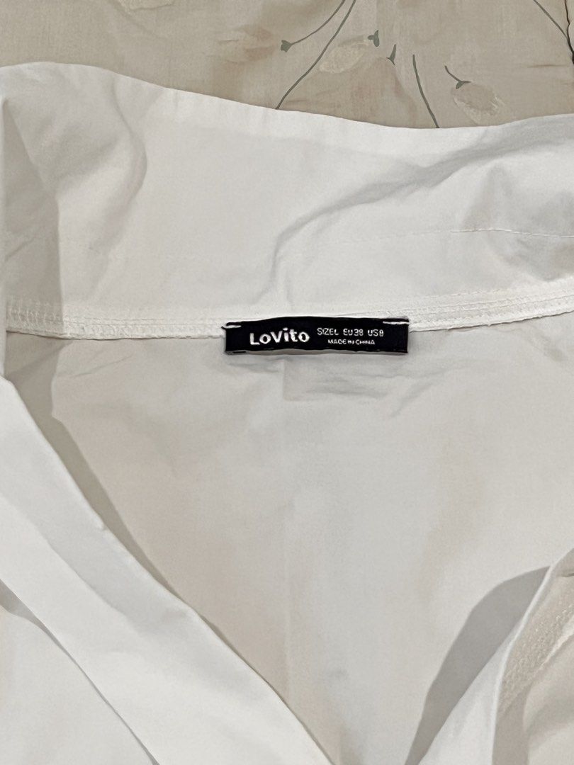 Lovito White Casual Blouse (Category: Longsleeves) located in Cebu City. Submitted by just_agirl_rabbit (Listing ID 1464446006, Image 3). Description: 🌷feel free to message me for more details! → Lovito White Casual Blouse, fits L → actual pictures by me posted; colors may vary due to lighting → mod: Lalamove,J&T → mop: Gcash, Bank .