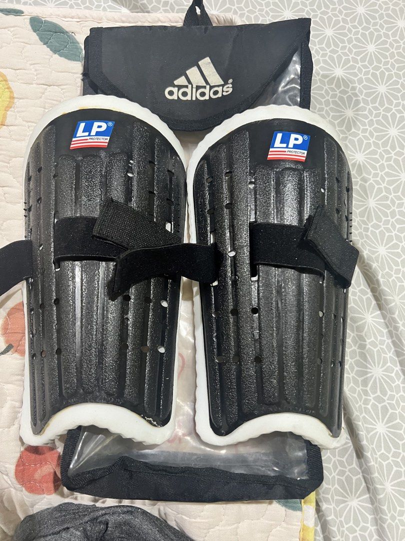 Lp Protector knee protector (Category: Other Sports Equipment and Supplies) located in Paranaque City. Submitted by arianem031087 (Listing ID 1464500807, Image 2). Description: .