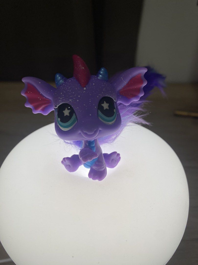 Lps pet pairs (Category: Designer & Blind Box Toys) located in Manila. Submitted by laneisha (Listing ID 1464533714, Image 2). Description: Not used at all just opened (ORIGINAL) The 680 includes both the lps Mode of payment: MAYA only Delivery: lalamove (buyer shoulders shipping fee😊) If meet up: could be at Alabang town center.