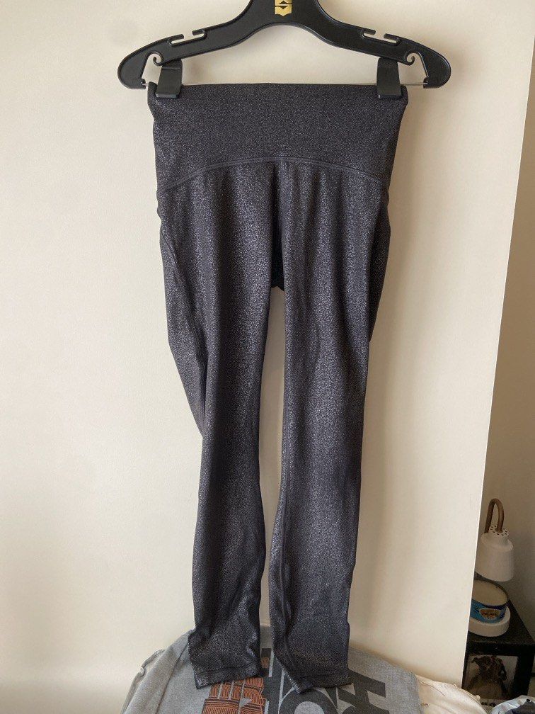 Lululemon black speckled leggings (Category: Activewear) located in Pasig City. Submitted by sandace (Listing ID 1464437733, Image 1). Description: Authentic .