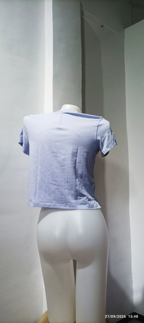 Lululemon (size 2) Tee (Category: Activewear) located in Calamba. Submitted by lulu.thrift.finds (Listing ID 1464493217, Image 1). Description: Lululemon Size 2 Tee No discount for single items. Can give a little discount for multiple-item purchases. Kindly check my store, selling all lulu :) First to pay basis Payment via GCash only Shipped thru Jnt within 2-3 days Free shipping for min 1.5k purchase Items will only be reserved for 1 day, will b