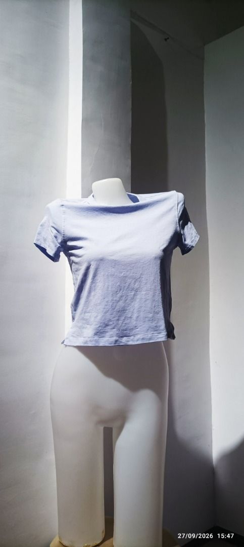 Lululemon (size 2) Tee (Category: Activewear) located in Calamba. Submitted by lulu.thrift.finds (Listing ID 1464493217, Image 3). Description: Lululemon Size 2 Tee No discount for single items. Can give a little discount for multiple-item purchases. Kindly check my store, selling all lulu :) First to pay basis Payment via GCash only Shipped thru Jnt within 2-3 days Free shipping for min 1.5k purchase Items will only be reserved for 1 day, will b