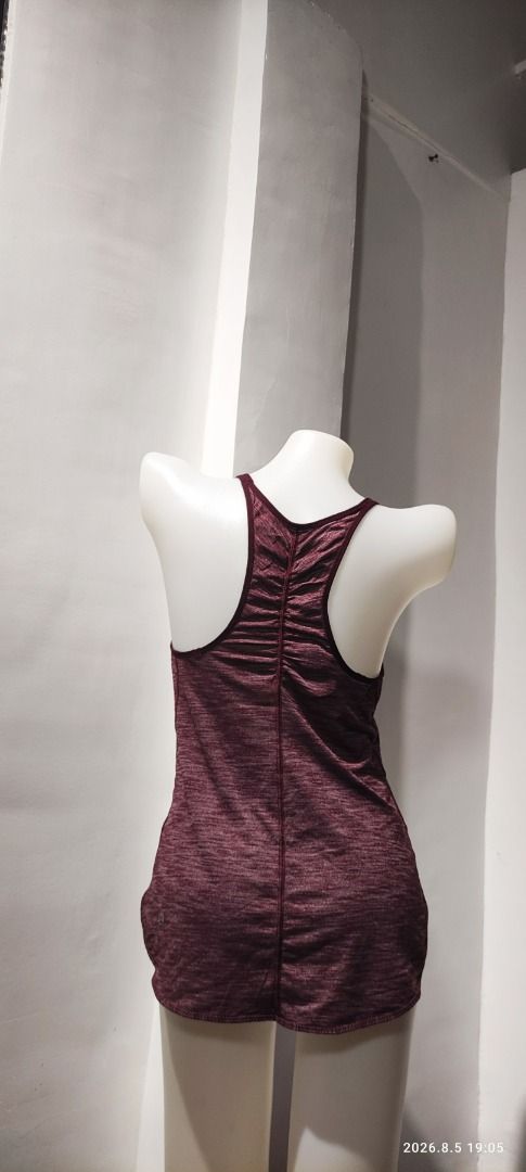 Lululemon (size 6) What the Sport Singlet (Category: Activewear) located in Calamba. Submitted by lulu.thrift.finds (Listing ID 1464488149, Image 1). Description: Lululemon Size 6 What the Sport Singlet No discount for single items. Can give a little discount for multiple-item purchases. Kindly check my store, selling all lulu :) First to pay basis Payment via GCash only Shipped thru Jnt within 2-3 days Free shipping for min 1.5k purchase Items w