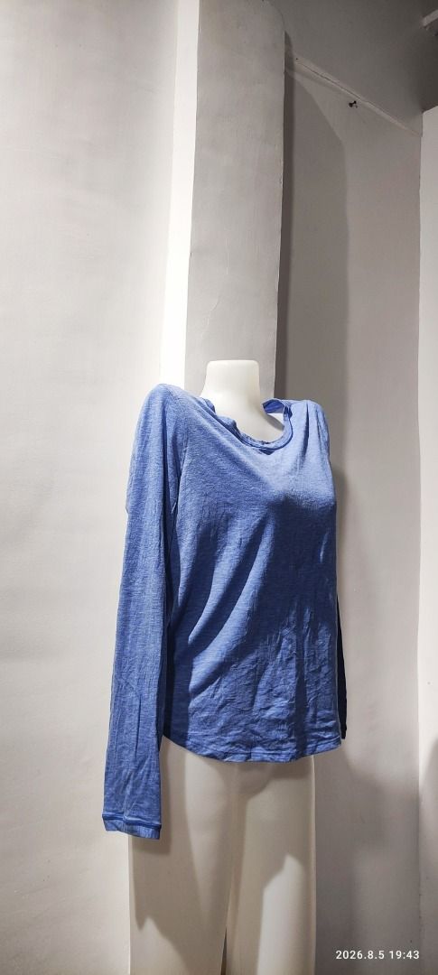 Lululemon (size 6) Wild Twist Long Sleeve (Category: Activewear) located in Calamba. Submitted by lulu.thrift.finds (Listing ID 1464490648, Image 3). Description: Lululemon Size 6 Wild Twist Long Sleeve No discount for single items. Can give a little discount for multiple-item purchases. Kindly check my store, selling all lulu :) First to pay basis Payment via GCash only Shipped thru Jnt within 2-3 days Free shipping for min 1.5k purchase Items w