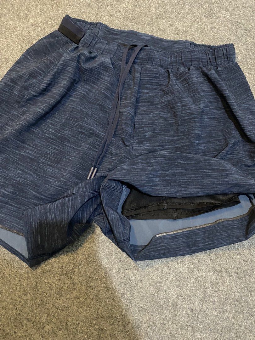 Lululemon Surge shorts Dot S (Category: Activewear) located in Cebu City. Submitted by andrei-adrian-petallar (Listing ID 1464533582, Image 2). Description: .
