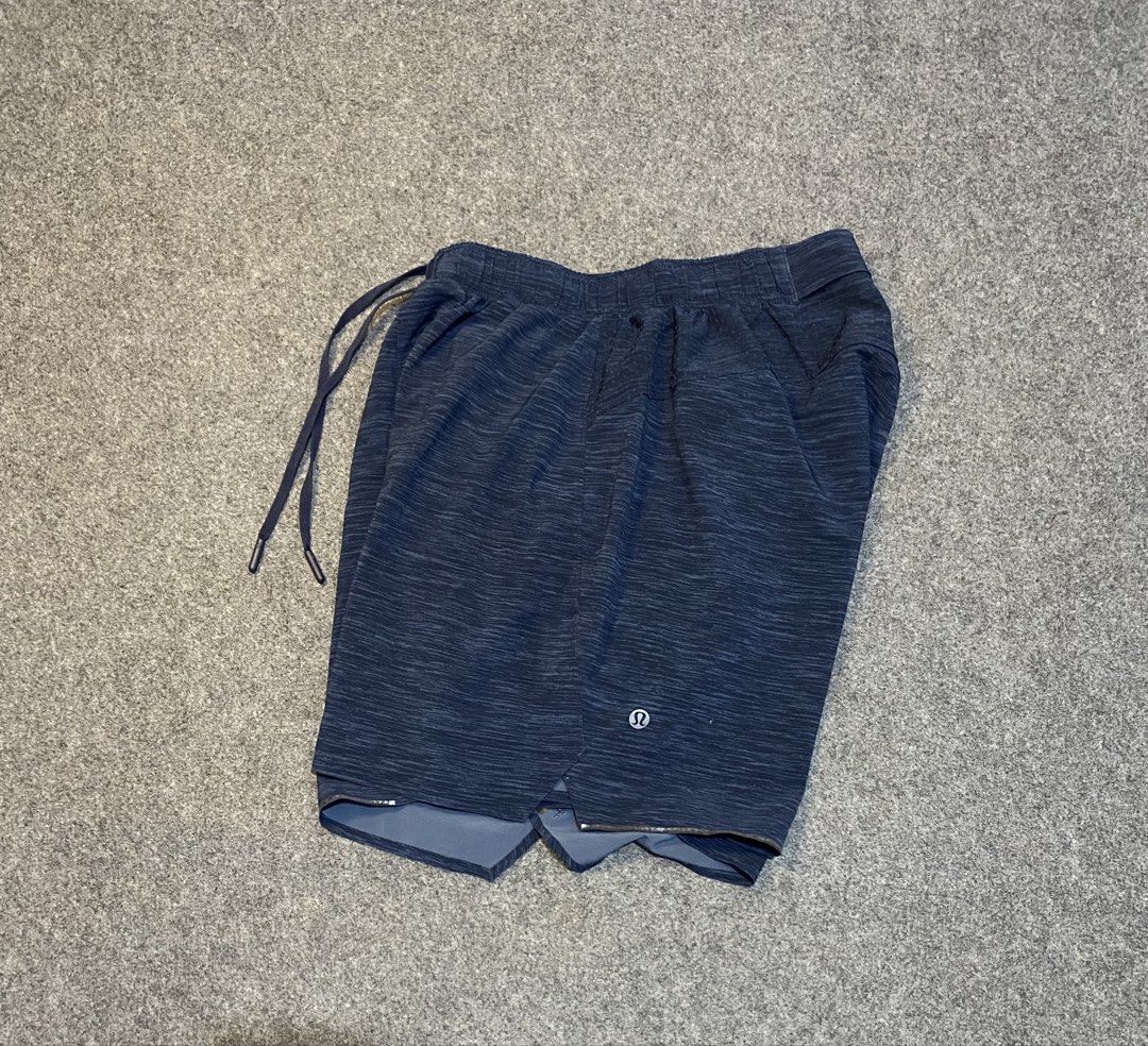 Lululemon Surge shorts Dot S (Category: Activewear) located in Cebu City. Submitted by andrei-adrian-petallar (Listing ID 1464533582, Image 1). Description: .