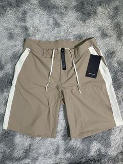 (Category: ) located in . Submitted by albay.hype.shop (Listing ID 1464471837, Image 1). Description: .