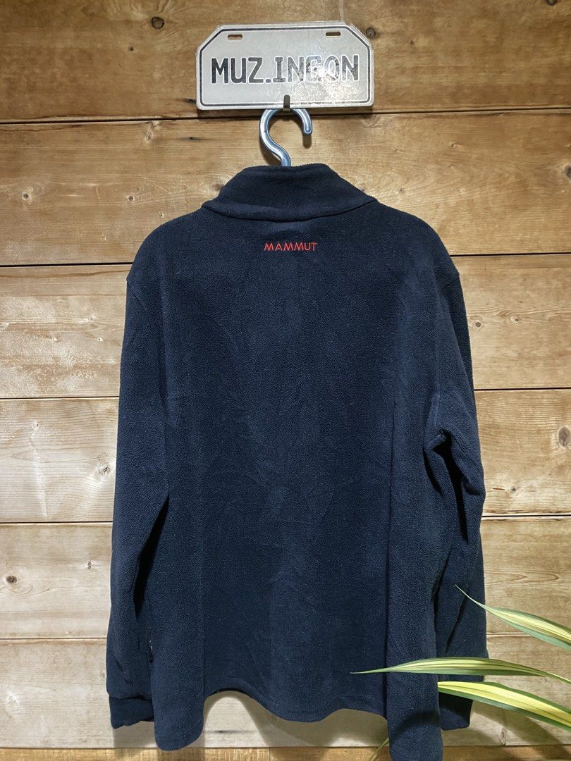 MAMMUT BASELAYER FLEECE JACKET (Category: Coats, Jackets and Outerwear) located in Naga. Submitted by foryouandhercloset (Listing ID 1464463281, Image 2). Description: MAMMUT BASELAYER FLEECE JACKET XL on tag 22x27 on tape Issue: 3 repaired so rang liit nanpinholes, check last pic.