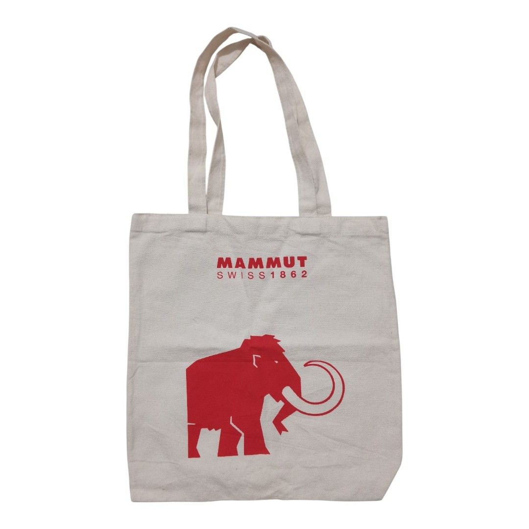 Mammut Organic Cotton Tote Bag (Category: Tote Bags) located in Santa Cruz. Submitted by oddpenguin-4575 (Listing ID 1464521311, Image 1). Description: 📌.....P L E A S E R E A D..... 📌measurement:L-14" /W-14" 📌color-9/10 📌Brand:mammut 📌issue:with storage but washable 📌Actual shades may differ slightly depending on ambient lighting conditions. 📌"Thrift Disclaimer: Items are pre-owned. Expect minor flaws like washable marks or storage dust. 