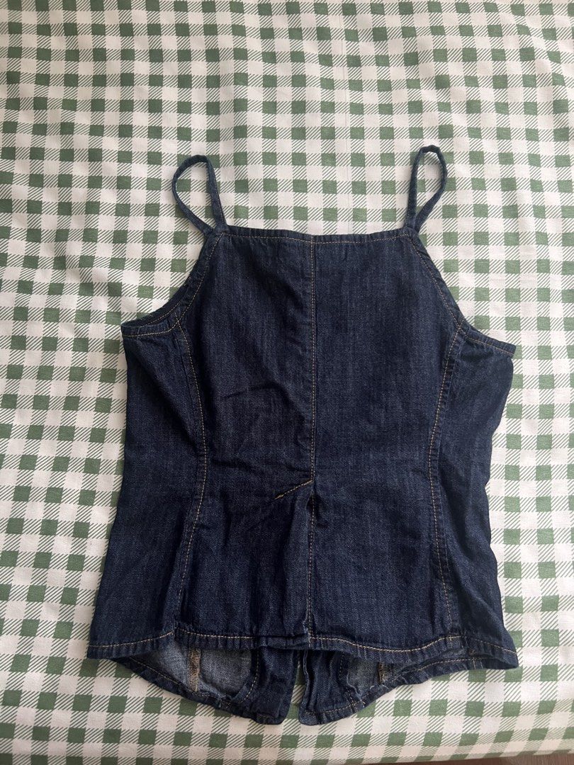 Mango Denim Top (Category: Sleeveless) located in Manila. Submitted by declutter_gurl (Listing ID 1464367248, Image 2). Description: Size: XS No pic when worn kase it doesn’t fit me anymore, that’s why I’m also selling it Loc: Pasig.