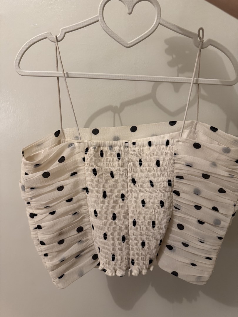 MANGO Polka Dot Spaghetti Tube Top (Category: Blouses) located in Davao. Submitted by charmisokay (Listing ID 1464548638, Image 3). Description: Bought this 2 months ago at around 2k+ No longer available at their site Can fit up to medium Can meet up Taft area.