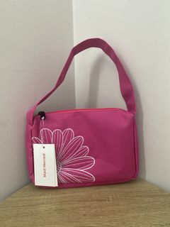 (Kategori: ) berada di . Dikirim oleh onlymimi (ID iklan 1464416702, Gambar 1). Deskripsi: .