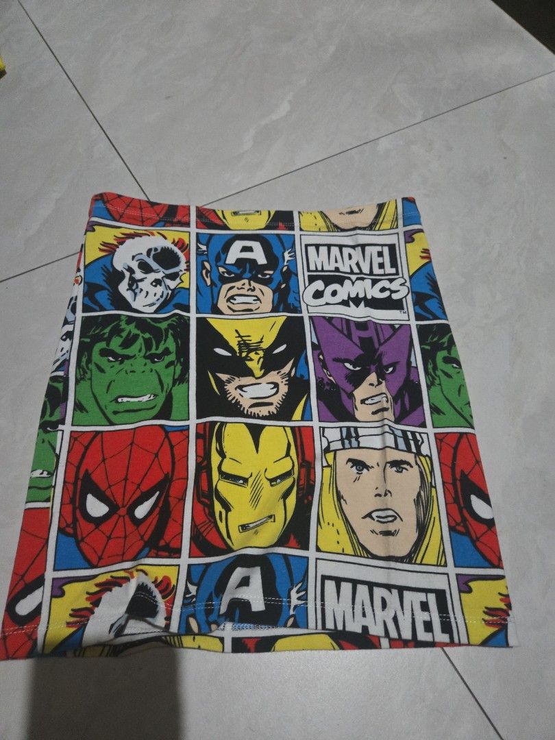Marvel skirt Forever 21 (Category: Skirts) located in Pasig City. Submitted by izzy0202 (Listing ID 1464394067, Image 1). Description: - Cool Marvel Comics tee - Features iconic heroes: Spider-Man, Iron Man, Hulk, Wolverine, Captain America, Thor, and Batman - High-quality print - Size: S - Perfect for any Marvel fan.