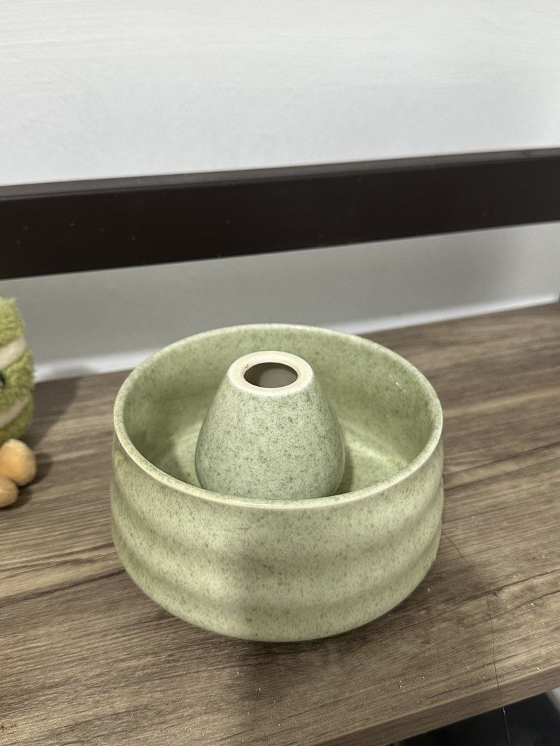 Matcha bowl chawan and whisk holder set (Category: Other Kitchenware & Tableware) located in Makati City. Submitted by craycart (Listing ID 1464566469, Image 1). Description: whisk not included rfs: buying a new one.