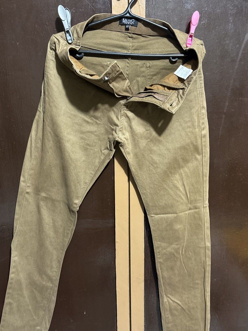 Memo Men's Pants (Category: Jeans) located in Quezon City. Submitted by den.declutters (Listing ID 1464512290, Image 1). Description: .