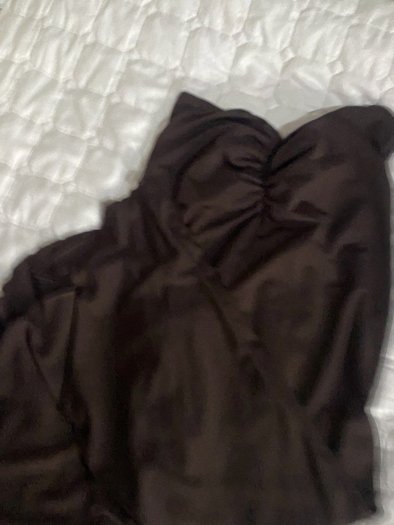 Mermaid Bodycon Long Skirt (Category: Skirts) located in Manila. Submitted by dear_soleil (Listing ID 1464360950, Image 2). Description: xs-s.