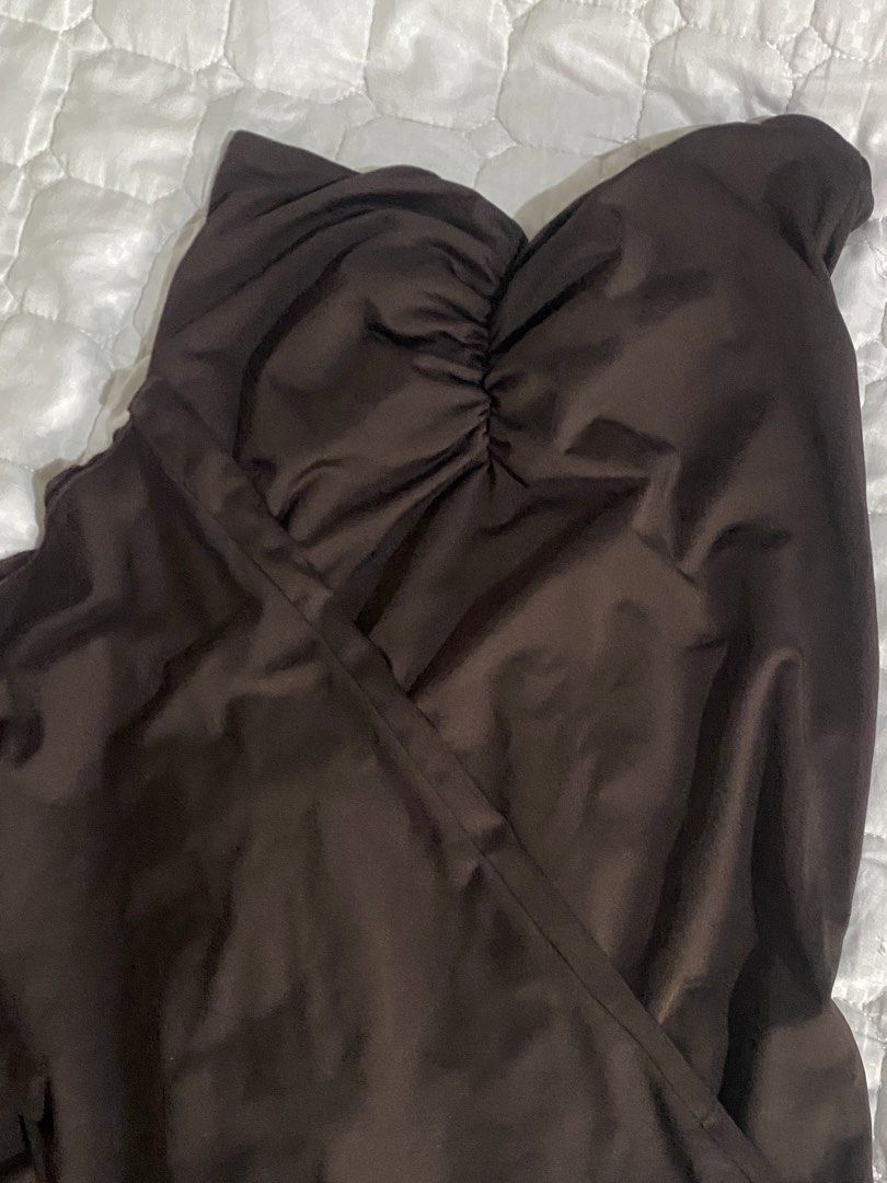 Mermaid Bodycon Long Skirt (Category: Skirts) located in Manila. Submitted by dear_soleil (Listing ID 1464360950, Image 3). Description: xs-s.