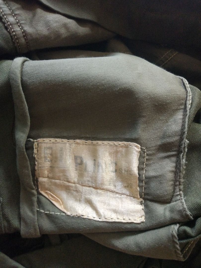 Military Jacket M (Category: Coats, Jackets and Outerwear) located in Pasay City. Submitted by denimdude.ph (Listing ID 1464431741, Image 3). Description: no size tag, fits medium altered sleeve length issue, last 3 pics.