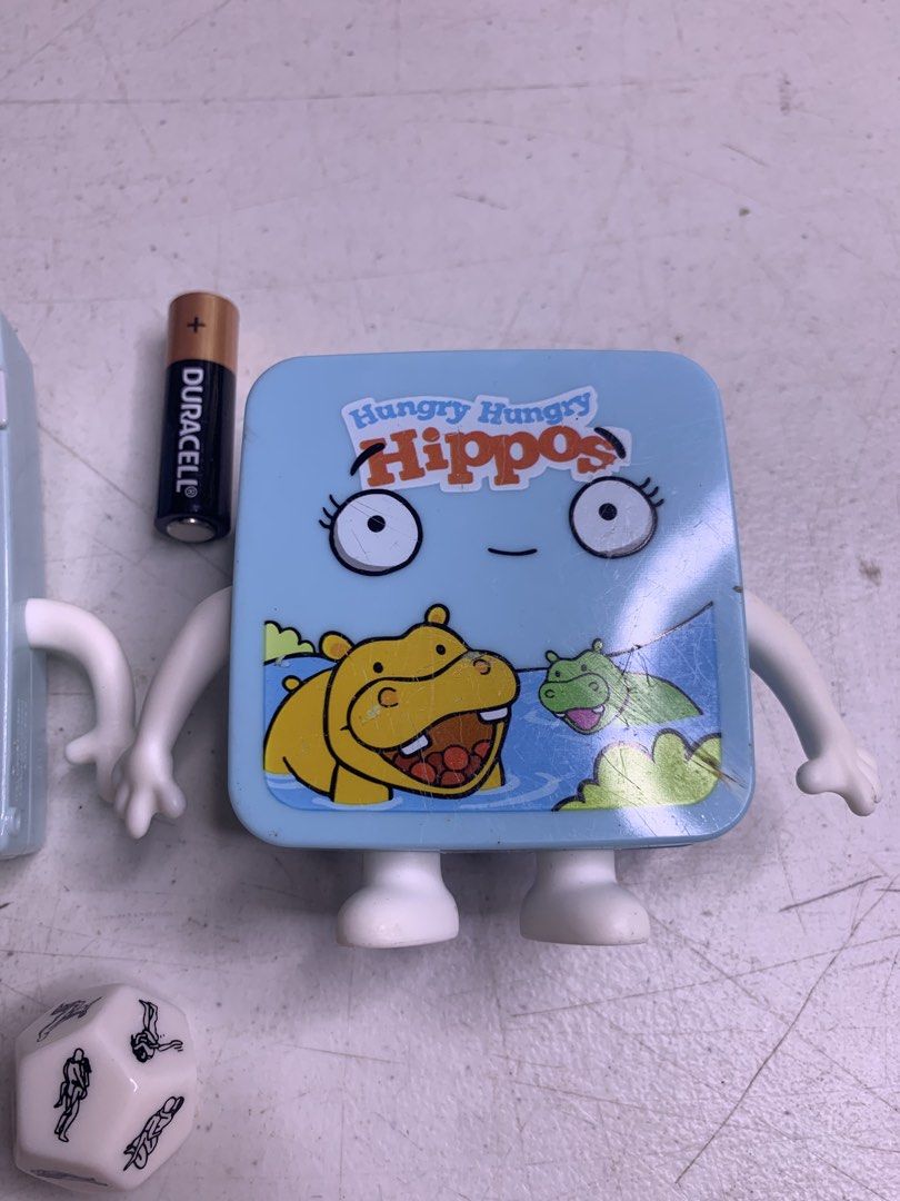 Mini Board Game - Character - Hippo / Life (Category: Educational & Learning Toys) located in Carmona. Submitted by bihira (Listing ID 1464389326, Image 3). Description: Mini Board Game - Character - Hippo / Life - WYSIWYG - As is - Used - Free Adult Dice.