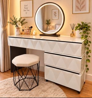 (Category: ) located in . Submitted by minitoons_fashion (Listing ID 1464367402, Image 1). Description: .