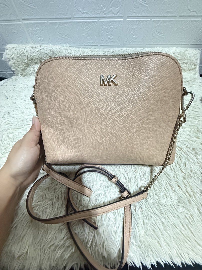 Mk bag for take all (Category: Cross-body Bags) located in Taguig. Submitted by jhenn89 (Listing ID 1464521017, Image 2). Description: Mk bags for take all. All in good condition.