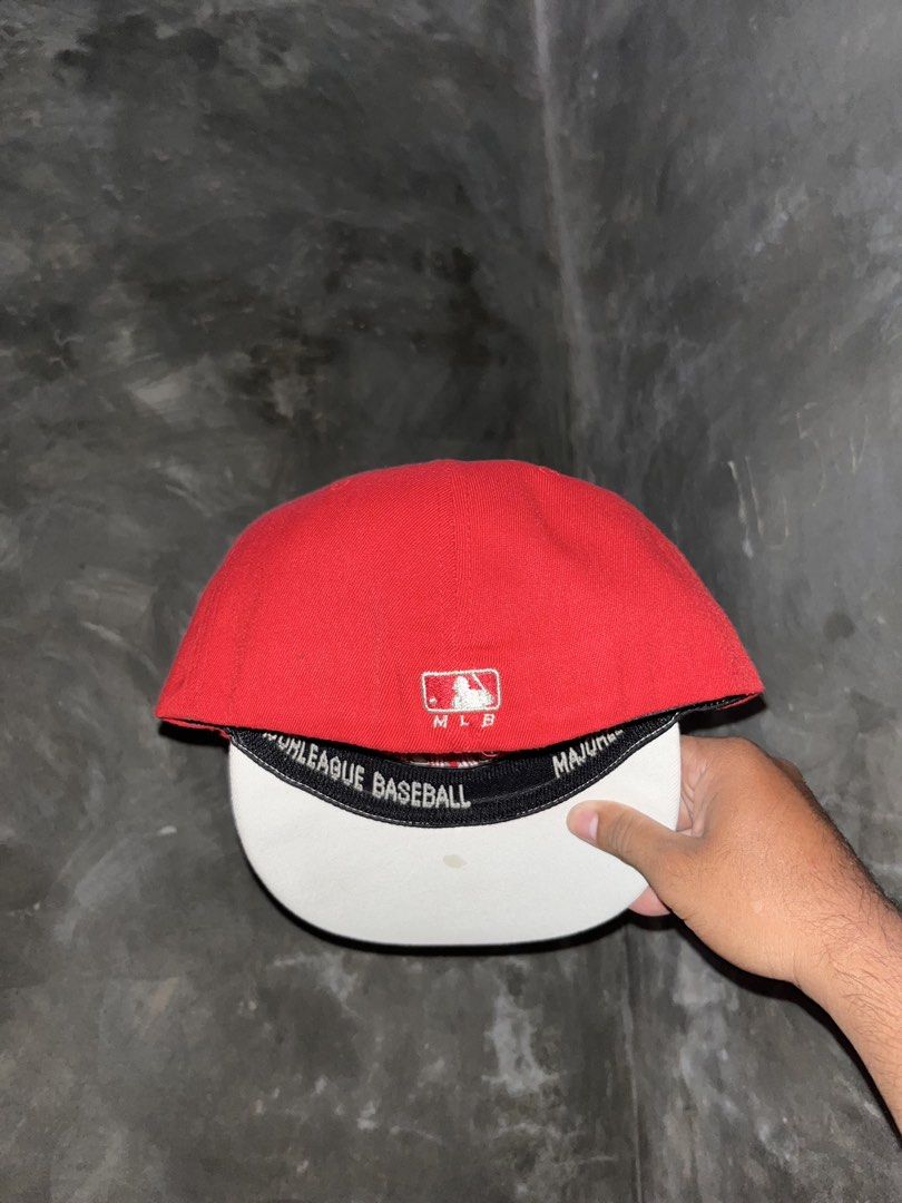 MLB Chicago cubs close cap (Category: Caps & Hats) located in Manila. Submitted by rapthrifts (Listing ID 1464370185, Image 3). Description: .