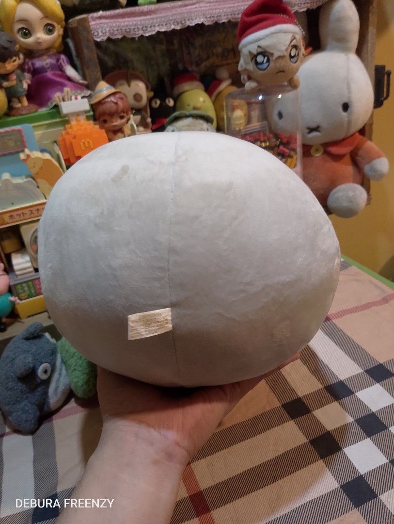 Mogura Sumikko (Category: Plushies & Soft Toys) located in Bulacan. Submitted by debur4_freenzy (Listing ID 1464550965, Image 3). Description: 🍀 FOR SALE MOGURA HAND WARMER PLUSH 🍀 - Official sumikko plush. - With eteketa ( Sumikko Gurashi ) - Pre loved plushy ( Good condition ) - Mallow type M 120 MOP : Gcash MOD : J&T 📍Location : Santa Maria, Bulacan.