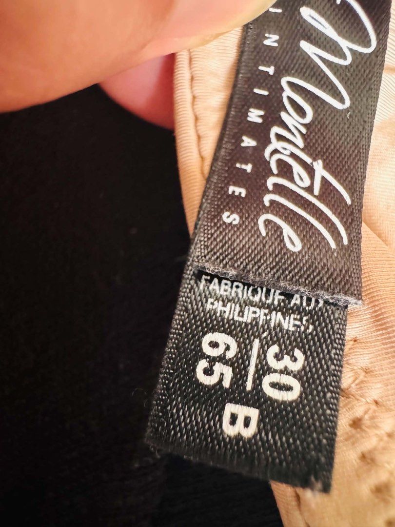 montelle nonwire bra 30B (Category: Undergarments & Loungewear) located in San Jose. Submitted by 99ners (Listing ID 1464471797, Image 3). Description: .