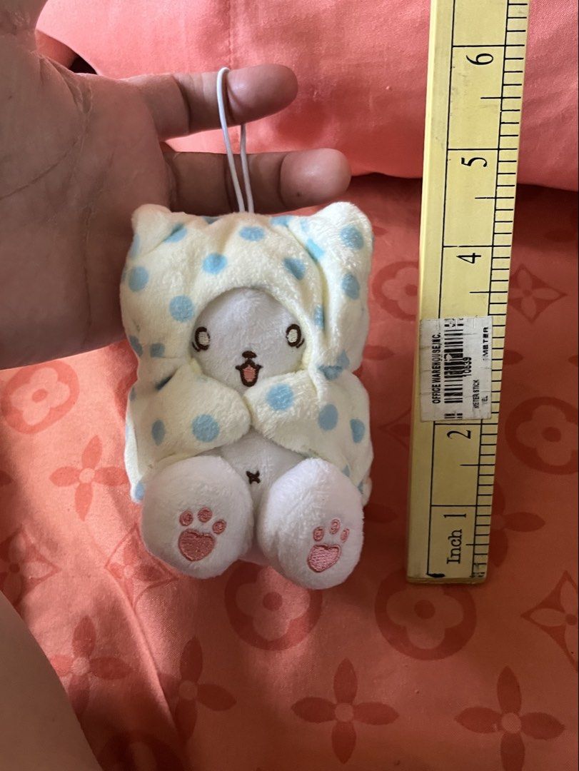 Moppu Marumofubiyori Bear Plush Keychain (Category: Plushies & Soft Toys) located in Paranaque City. Submitted by bonsaiart (Listing ID 1464423351, Image 2). Description: Pre owned Good condition 2500+sf Shipping via j&t Payment via gcash or maya No to cod/ cop/ meetup.