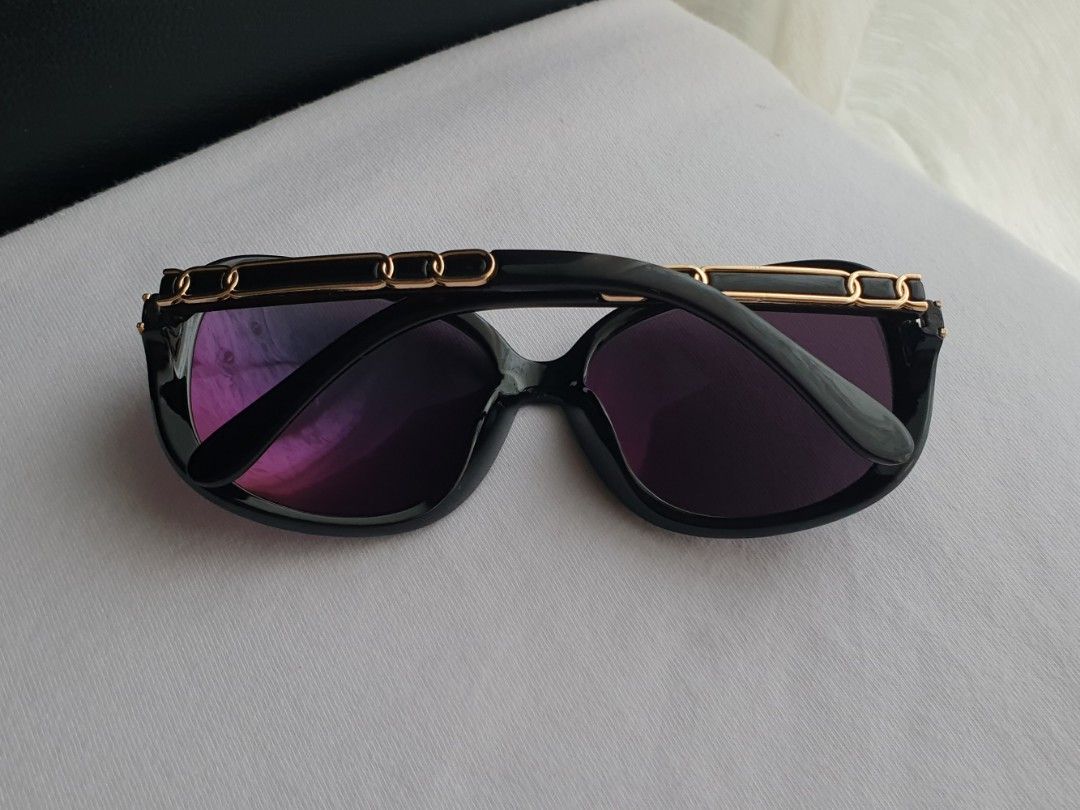 Morgan Miller Sunglasses (Category: Sunglasses & Eyewear) located in Quezon City. Submitted by WasalakTwo (Listing ID 1464472665, Image 3). Description: Bought in Korea High quality Excellent condition Clean and presentable Open for delivery nationwide.