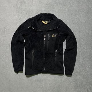(Category: ) located in . Submitted by bakatzy_secondhand_garments (Listing ID 1464437482, Image 1). Description: .