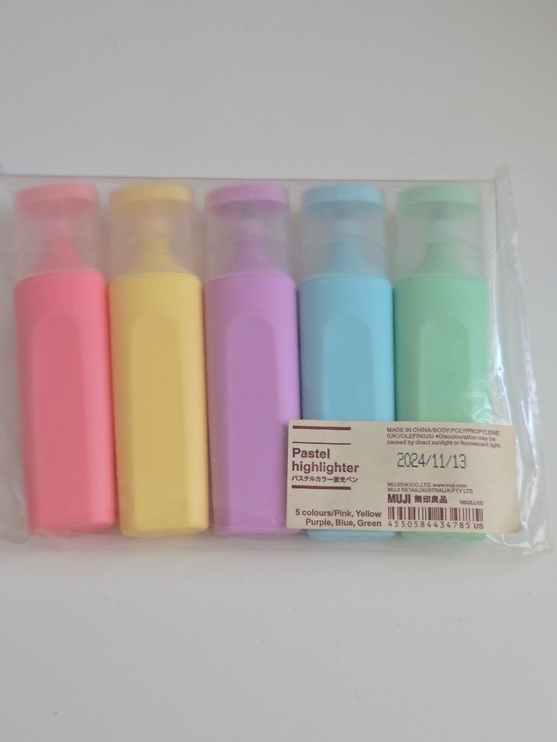 MUJI Pastel Highlighter Set - 5 Colors (Category: Makeup) located in Pasay City. Submitted by samcas (Listing ID 1464468681, Image 2). Description: Set of 5 MUJI pastel highlighters (pink, yellow, purple, blue, green). Brand new, sealed. Perfect for students and note-takers!.