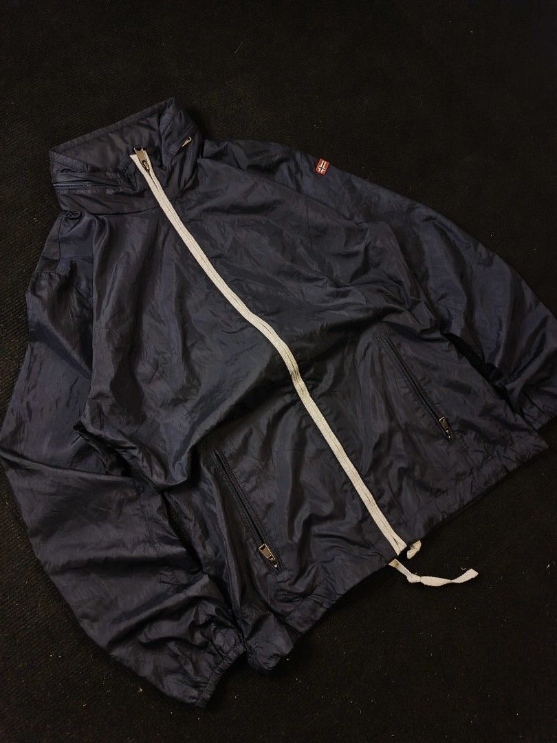 Napapijri Windbreaker with hood (Category: Coats, Jackets and Outerwear) located in San Fernando. Submitted by retro_d (Listing ID 1464554169, Image 1). Description: - Napapijri Windbreaker with hood - Size: Large on tag (W21.5/L27) - Condition: Excellent - Color Rate: 9.5/10 - No Issue.