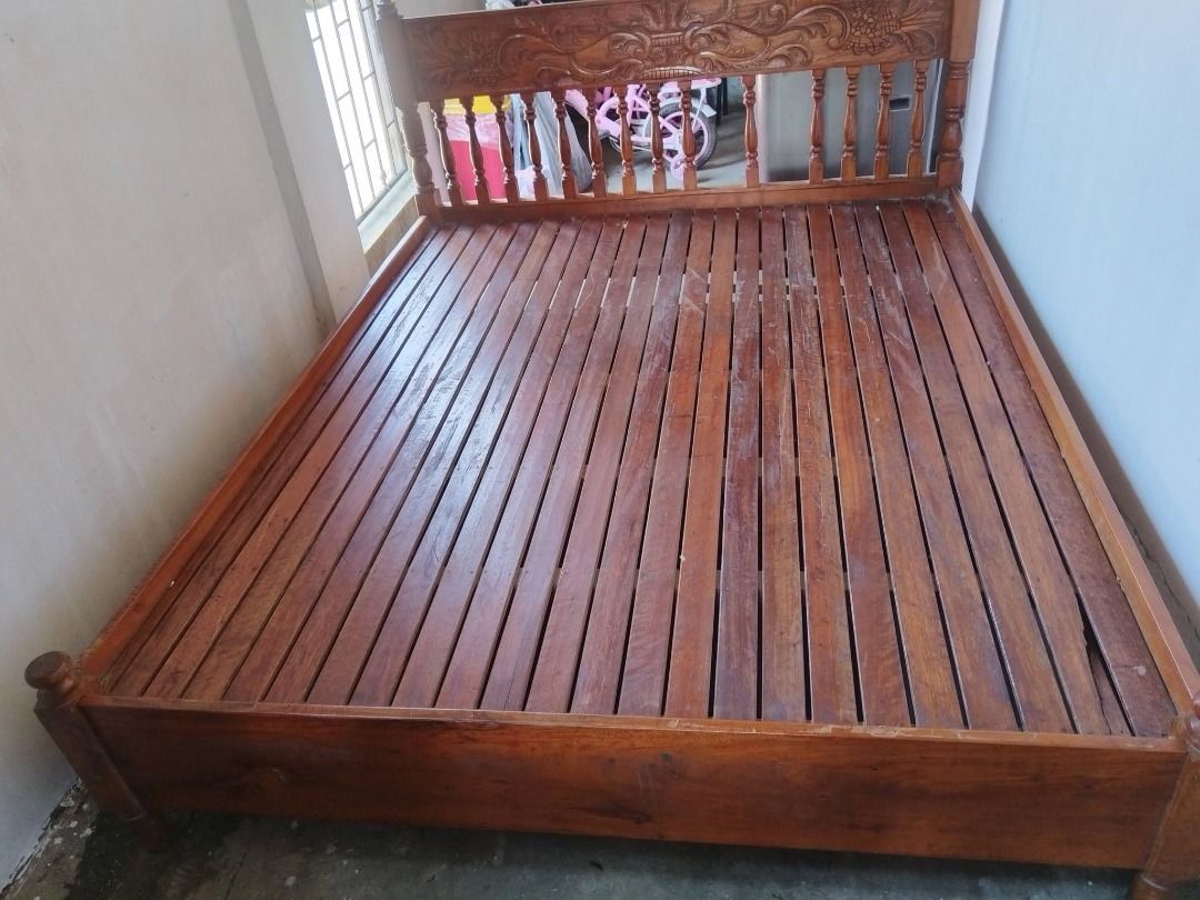 narra bedframe queen size with Intricate Headboard Design (Category: Bed Frames & Mattresses) located in Lian. Submitted by paulo.1111 (Listing ID 1464441271, Image 3). Description: narra san pedro 1 malvar batangas location ng pick up. thanks. kung interested dm lang pwede tayo mag video call para hnd sayang oras natin parehas. sa win win situation lang tayo. kasa matatambak lang hnd ko mapasok sa tinitigilan namin ngayon medyo maliit kasi ung k