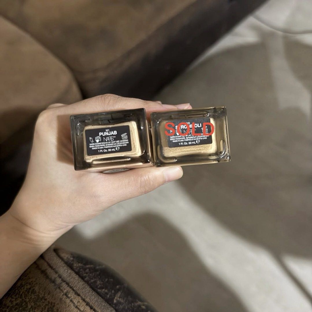 NARS Light Reflecting Foundation - Punjab with Box (Category: Makeup) located in Quezon City. Submitted by shaipreloved88 (Listing ID 1464366393, Image 2). Description: - NARS Light Reflecting Foundation with Box -90% Full, swatched only - Shades: Punjab - Ideal for medium skin tones RFS: Not my shade.