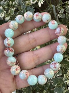 (Category: ) located in . Submitted by selling_low_by_bella_ben (Listing ID 1464373875, Image 1). Description: .