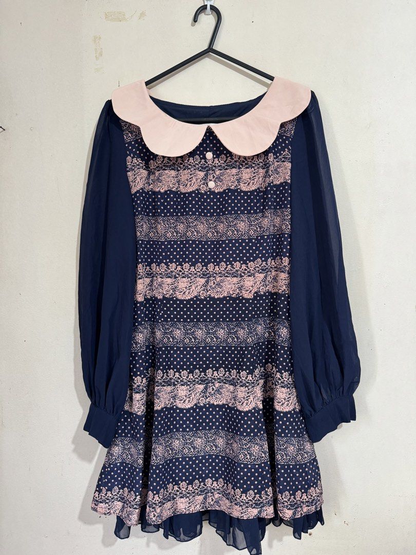 Navy and Pink Dress (Category: Dresses) located in Licab. Submitted by imvincentleo (Listing ID 1464433156, Image 1). Description: .