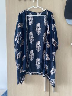 (Category: ) located in . Submitted by shopcommonlabel (Listing ID 1464411870, Image 1). Description: .