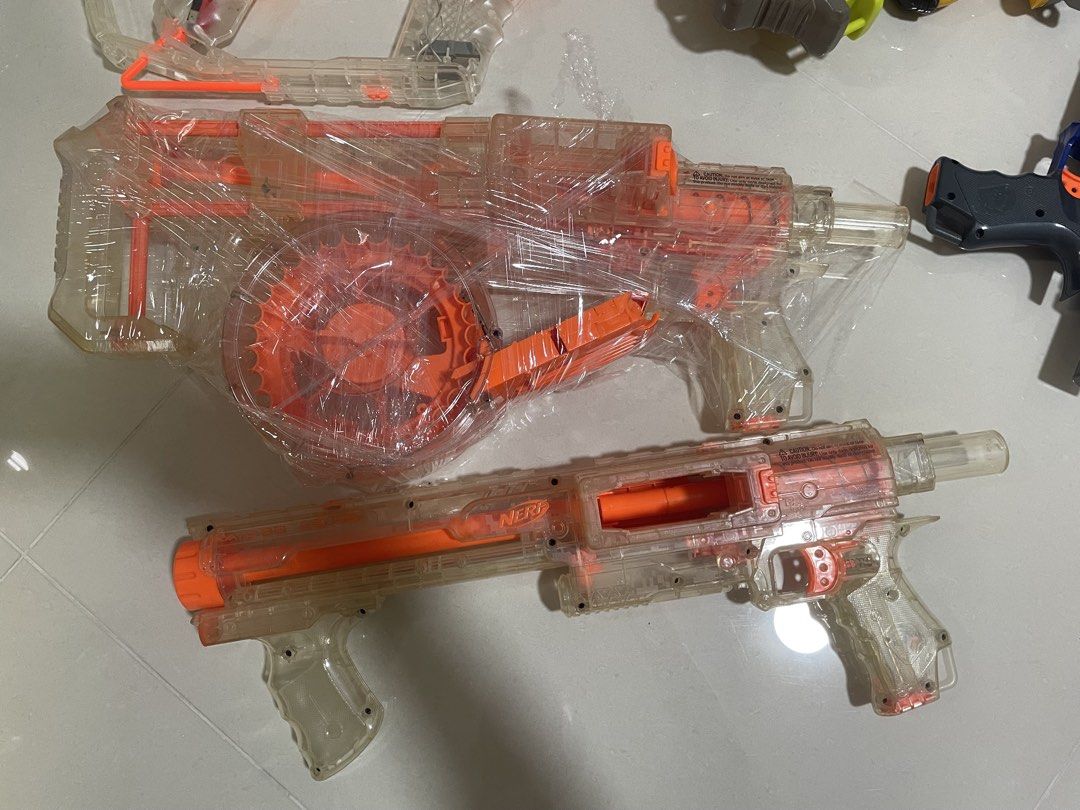 Nerf bundle assorted (Category: Action & Battle Toys) located in Singapore. Submitted by soulofvintage (Listing ID 1464366814, Image 2). Description: Selling as it is Price for all Self pick up Some working some not Good for display n parts .