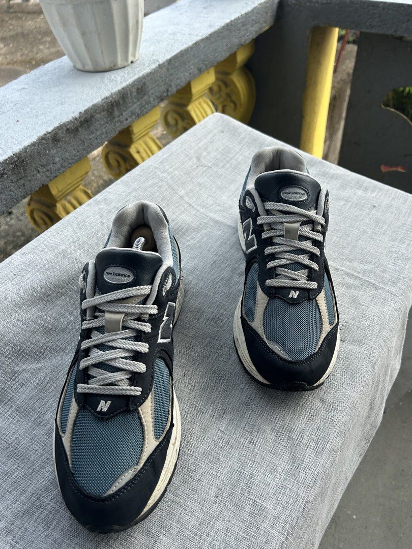 New Balance 2002R (Category: Sneakers) located in Taguig. Submitted by mr.wanggg (Listing ID 1464427559, Image 3). Description: New Balance 2002R US 9 UK 8.5 EU 42.5 CM 27 No Inclusion Excellent Condition 📥.