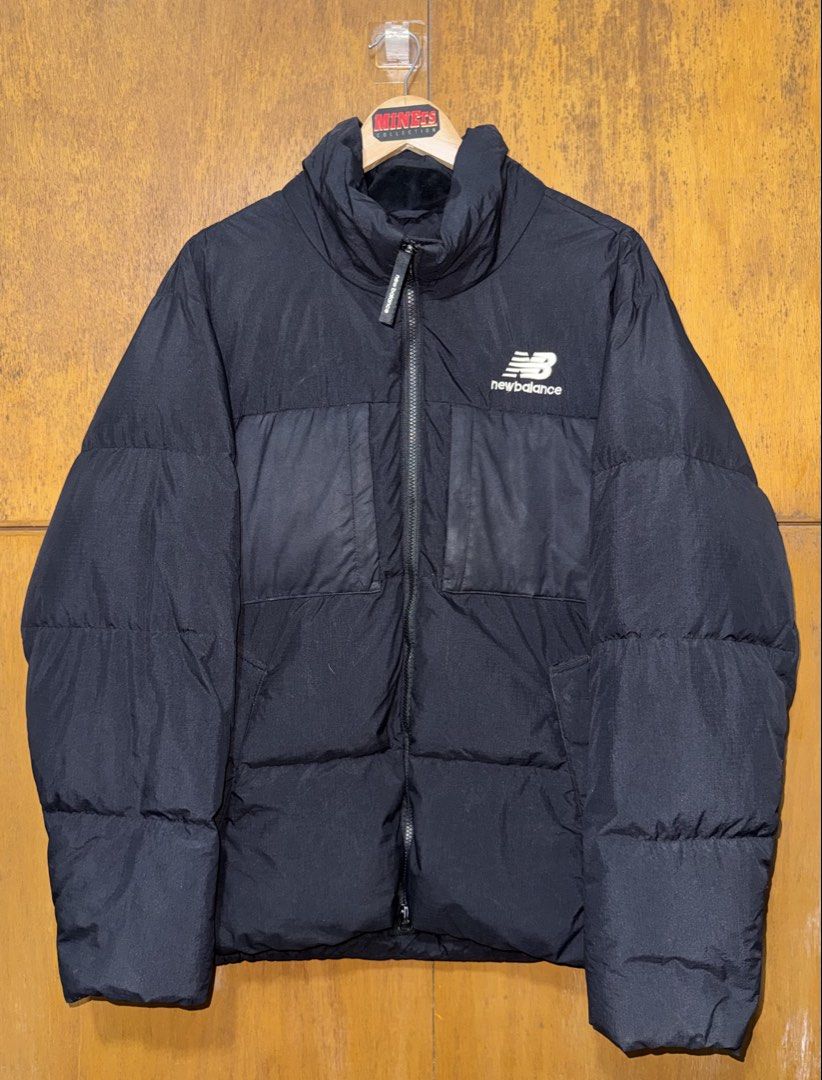 New Balance puffer jacket (Category: Coats, Jackets and Outerwear) located in Daraga. Submitted by cariboy_1125 (Listing ID 1464501713, Image 2). Description: L on tag 24x28 via tape measure Excellent.