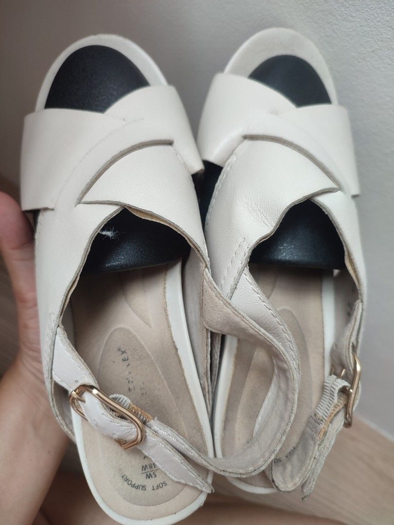 NEXT White Leather Wedge Sandals Size 5W/38W (Category: Wedges) located in Manila. Submitted by messiscar290860 (Listing ID 1464392476, Image 3). Description: - Brand: NEXT - Material: White Leather - Style: Wedge Sandals - Features: Open toe, criss-cross straps, buckle closure - Comfort: 'Forever Comfort' sole - Occasion: Casual or dressy wear Nabili ko siya sa thrift store and super comfy niya nung ginamit ko nung nag bridesmaid ako sa kasal. R
