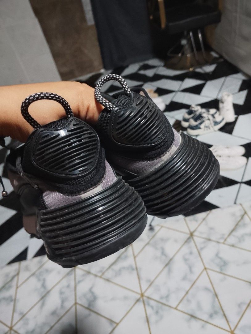 Nike (Category: Shoe inserts) located in Batangas. Submitted by mightypenguin-764c23 (Listing ID 1464519961, Image 3). Description: .
