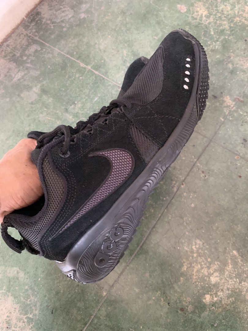 Nike ACG (Category: Sneakers) located in Andop. Submitted by oalyc (Listing ID 1464464924, Image 3). Description: Size 9.