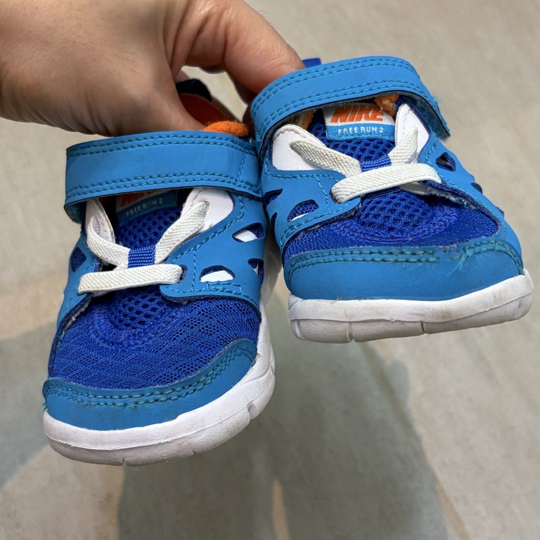 Nike Baby Shoes (Category: Babies & Kids Fashion) located in Cebu City. Submitted by whatagirlneeds (Listing ID 1464390056, Image 3). Description: • Size US 5C • Original.