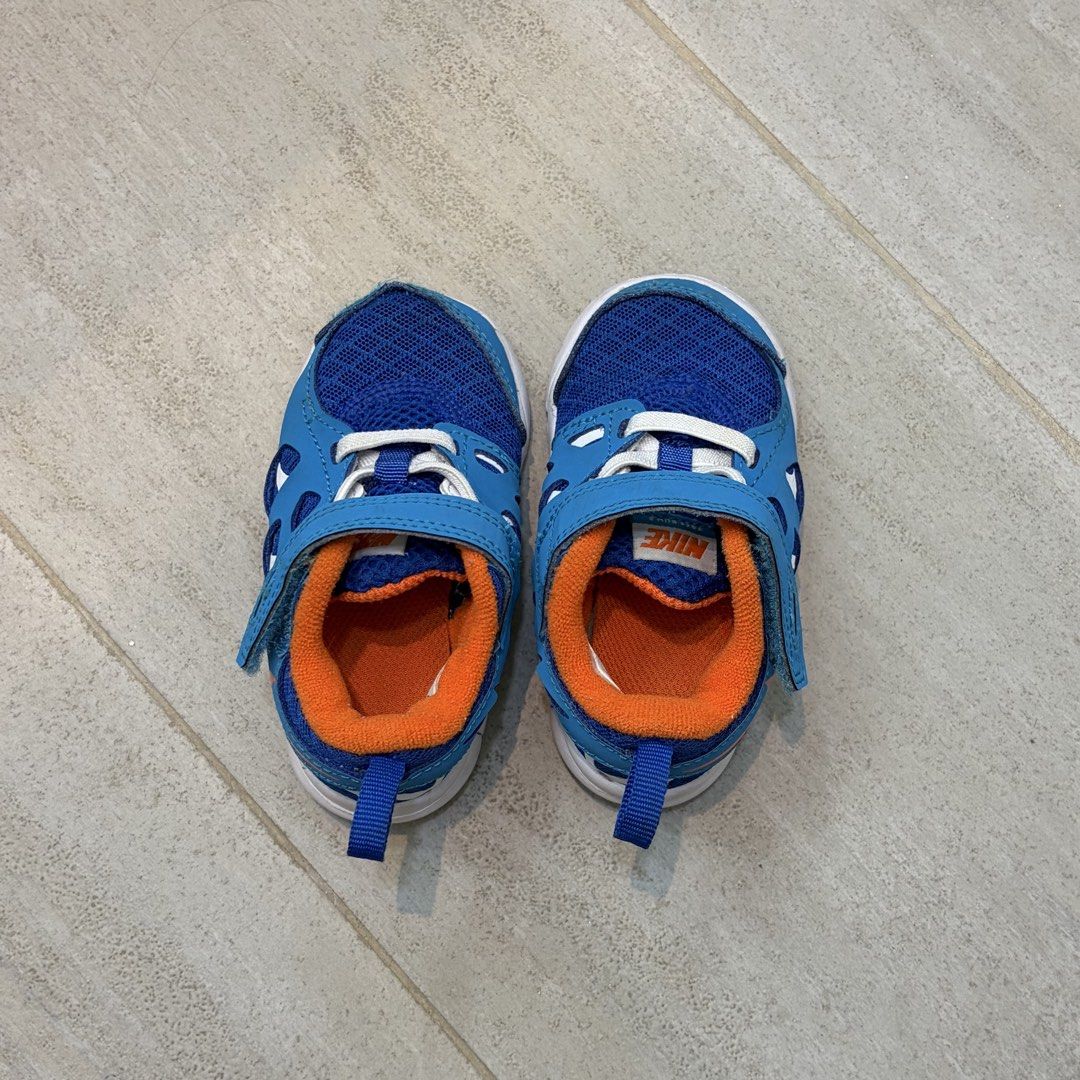 Nike Baby Shoes (Category: Babies & Kids Fashion) located in Cebu City. Submitted by whatagirlneeds (Listing ID 1464390056, Image 1). Description: • Size US 5C • Original.