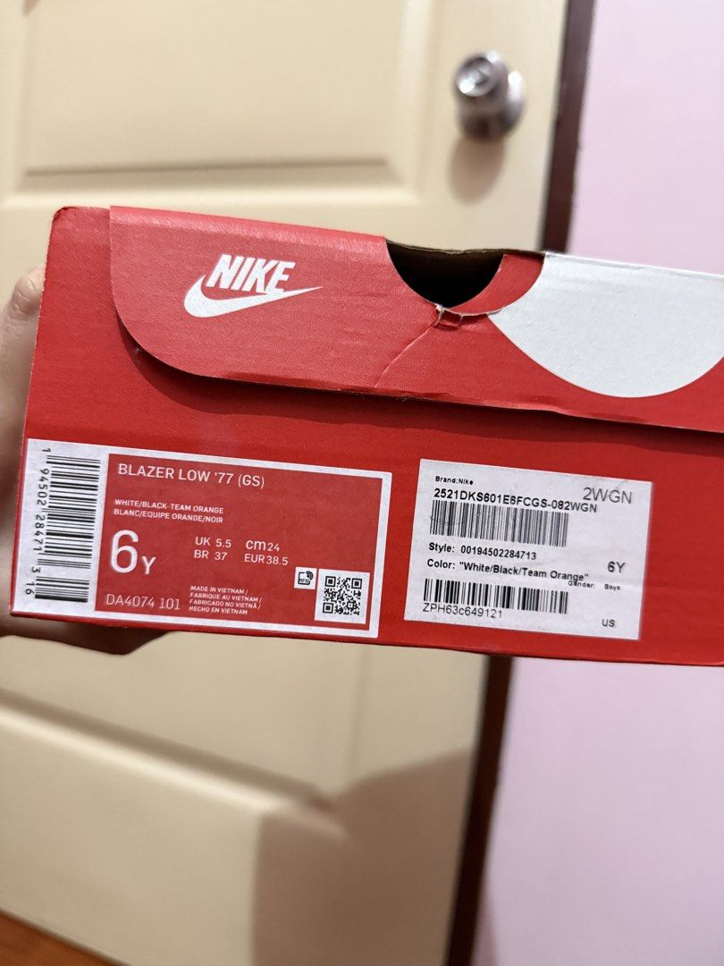 Nike Blazer Low ‘77 (GS) (Category: Sneakers) located in Cavite. Submitted by xiamb (Listing ID 1464504390, Image 2). Description: - Nike Blazer Low - Color: White/Black - Size: 6Y (24cm, EUR 38.5, UK 5.5) - RFS: Decluttering - No issues, just dirt marks - Loc: Cavite - Lalamove / LBC / J&T (Buyer to book).