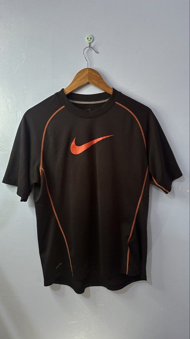 NIKE DRI FIT SHIRT (Category: Activewear) located in Manila. Submitted by bendeictsthrift53 (Listing ID 1464567458, Image 1). Description: - NIKE DRI FIT MID LOGO SHIRT - EXCELLENT CONDITION -NO ISSUE - SIZE M - 20x24 - SOLID PANG PICKLE BALL - COLOR RATE 9/10.