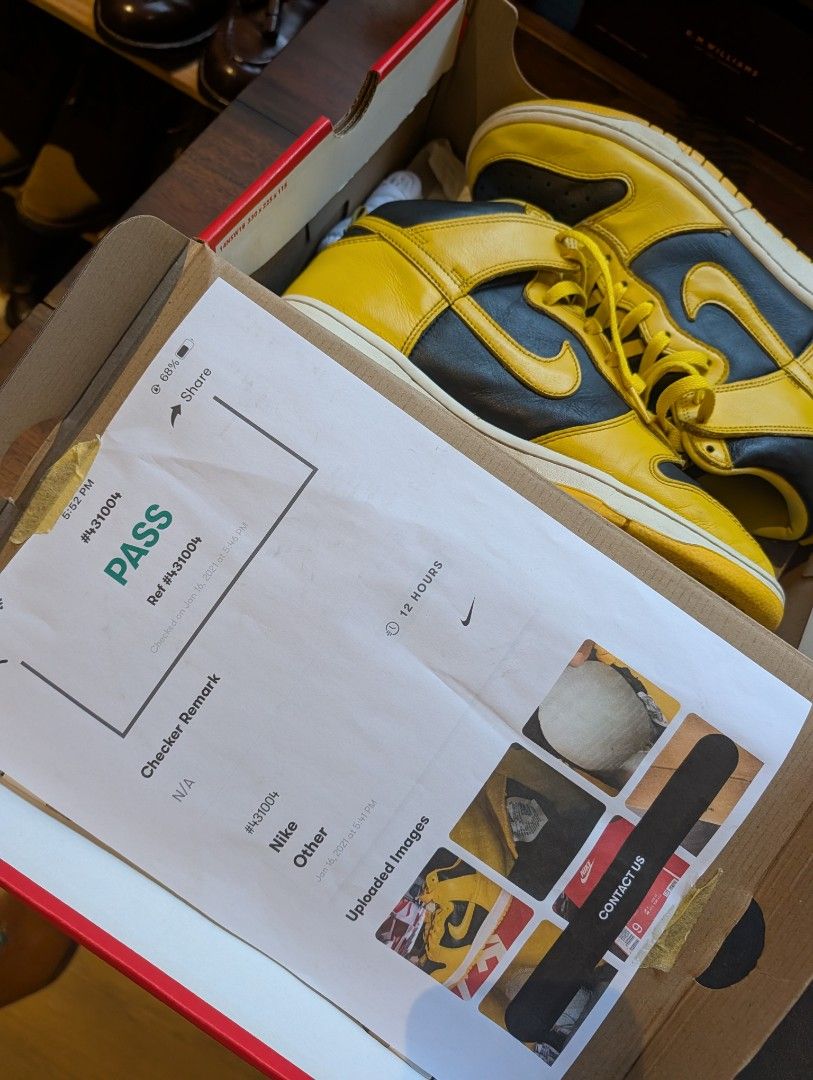 Nike Dunk High SP 'Varsity Maize' Black Yellow (Category: Sneakers) located in Pasay City. Submitted by bottomdrawermnl (Listing ID 1464439027, Image 2). Description: - Nike Dunk High SP Varsity Maize - Colorway: Varsity Maize (Black/Yellow) - Size: US Men's 9 - Condition: 8.5/10 comes with original box - Style: Classic high-top silhouette - Perfect addition to any sneaker collection .